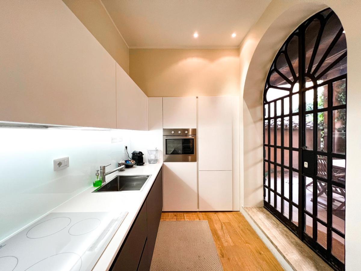 Luxury House & Secret Garden - Strategic Location, 100M To Metro B Apartamento Roma Exterior foto